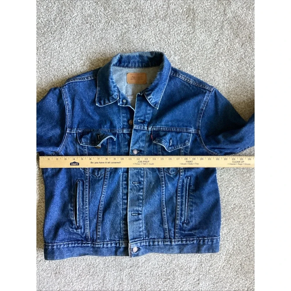 Vintage Levi's Trucker Denim Jacket 70505 0216 Size 46 Made In U.S.A